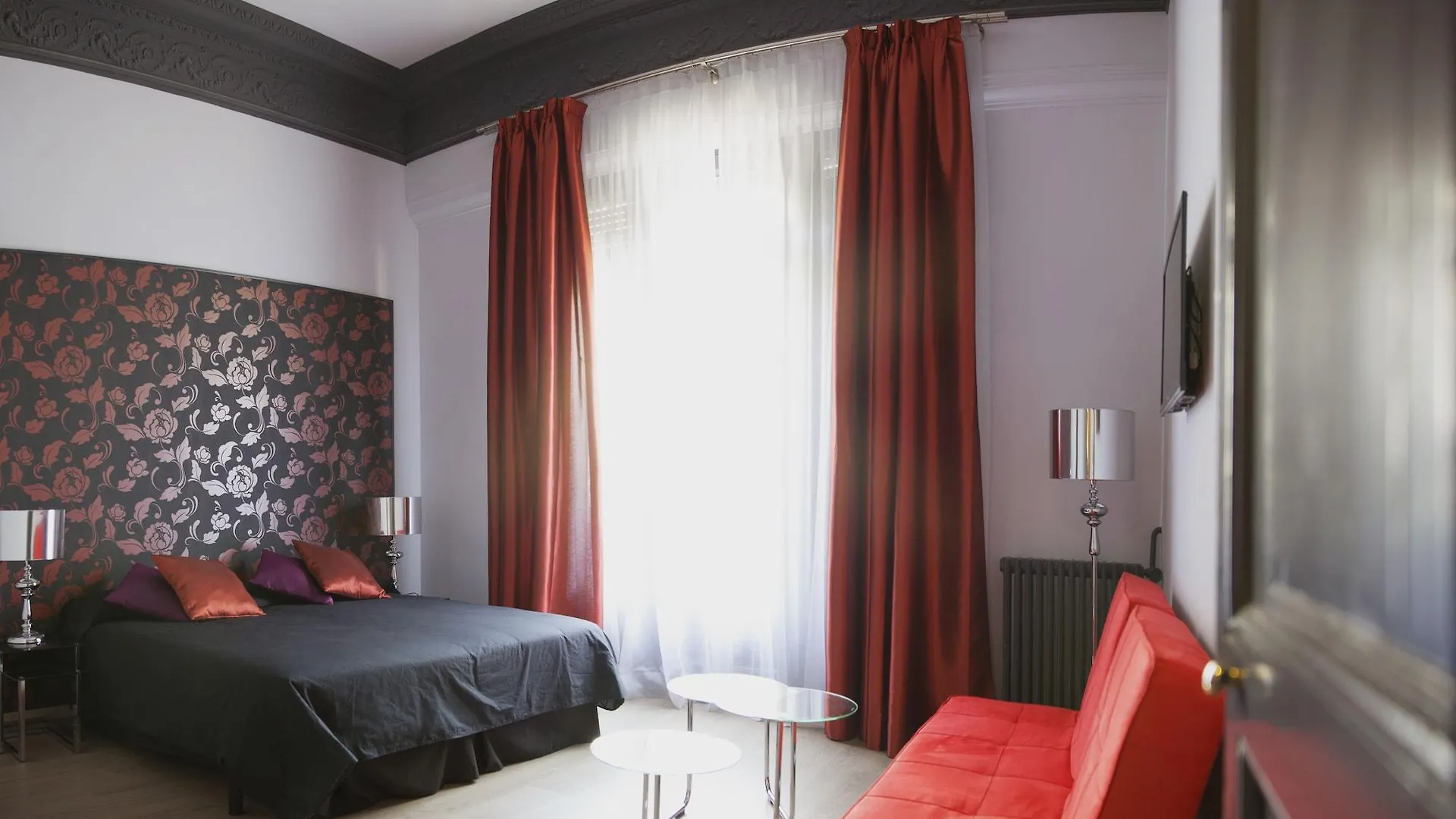 Umma Barcelona B&B Boutique 3*,